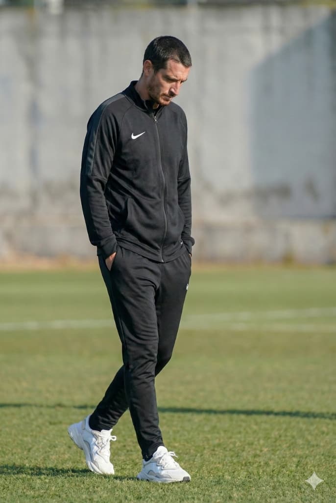 Sébastien, coach mental EL8VATE : Concentration intense et mindset de performance pour le Programme Élite 1:1.